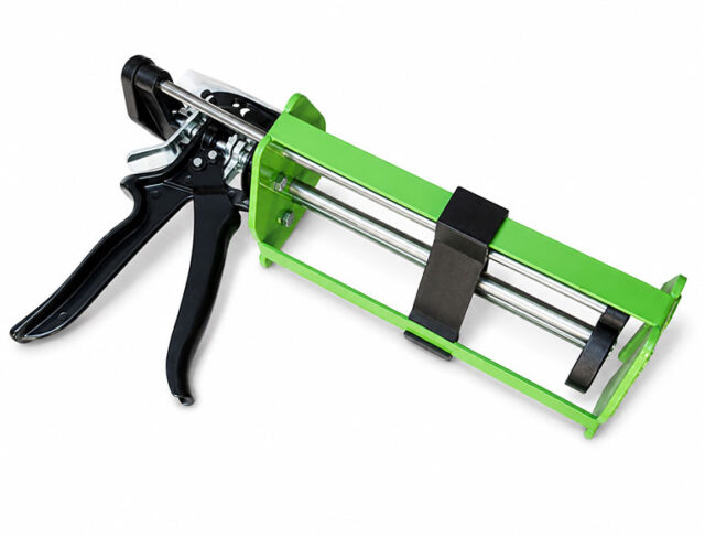 Manual Application Gun for Dispensing / Applying 490 ml (10:1) Adhesive Cartridge Systems