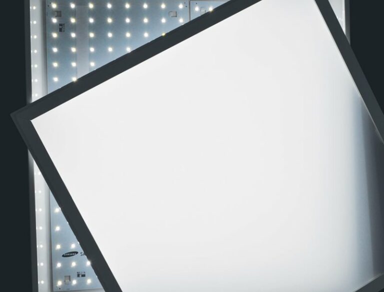 polycarbonate-lumen-xt-2028x1544.jpg