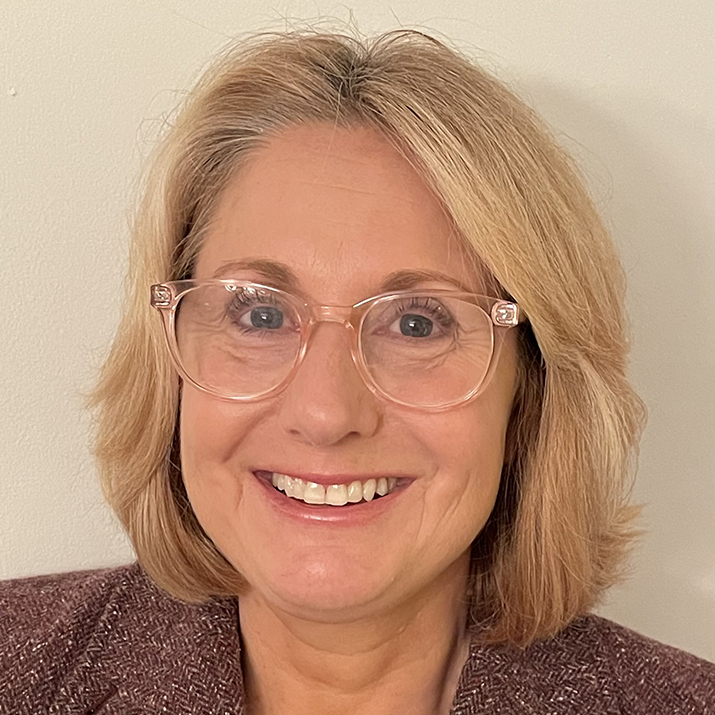 Holly Kuethe