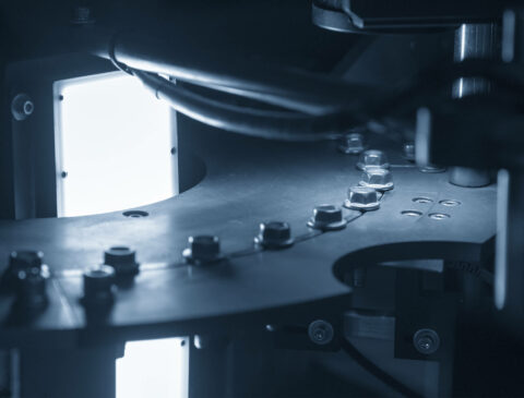 machine vision system screws
