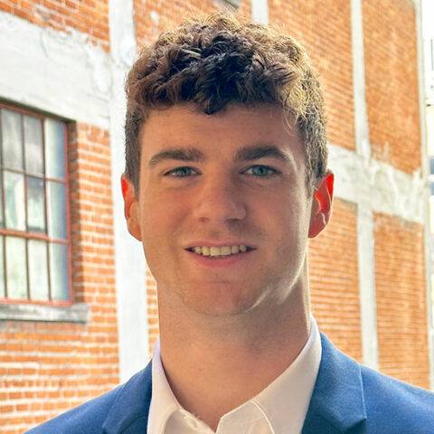 Mac-Barrett_bio